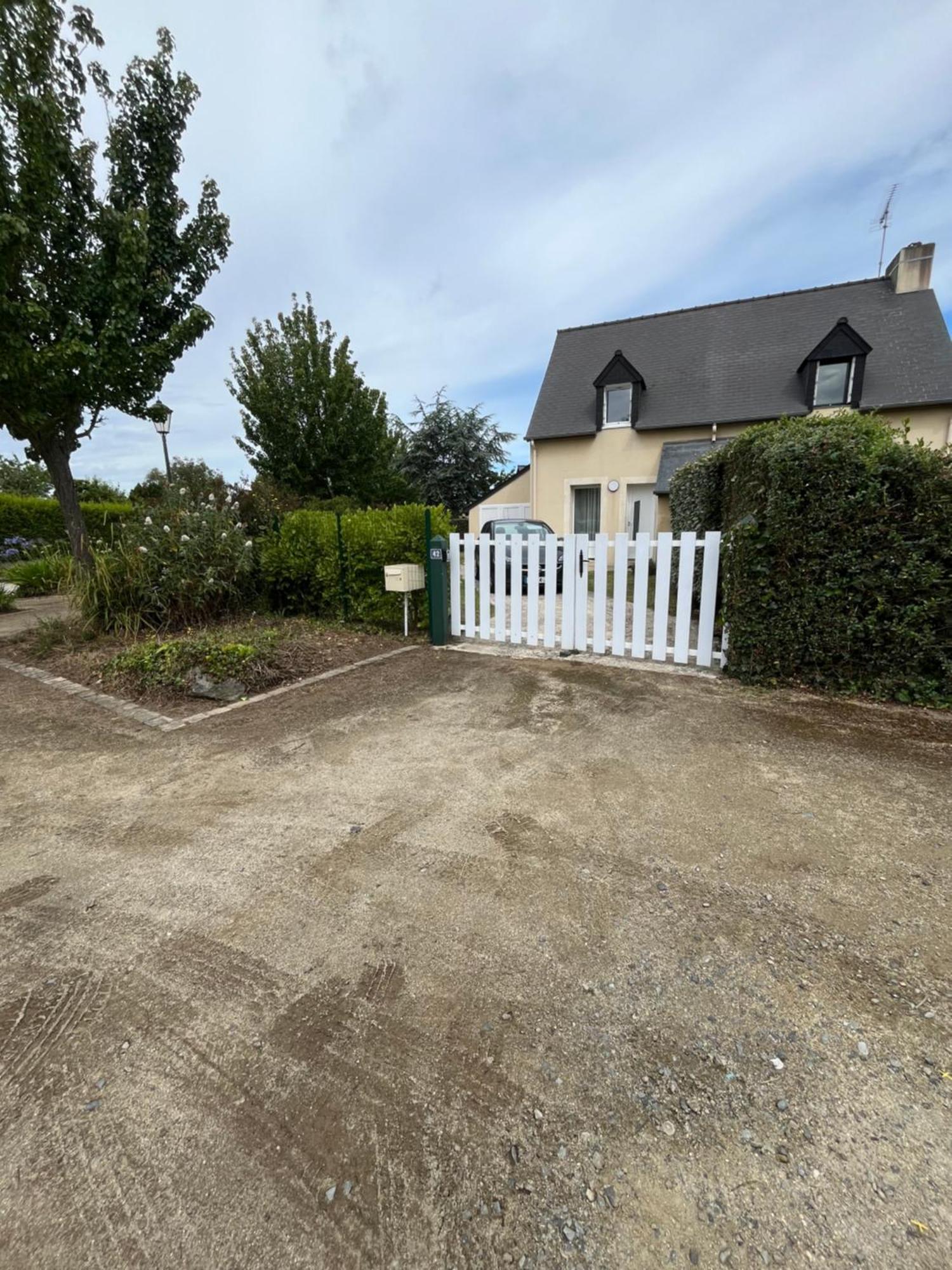Jolie Maison Bord De Mer Dinard Exterior photo