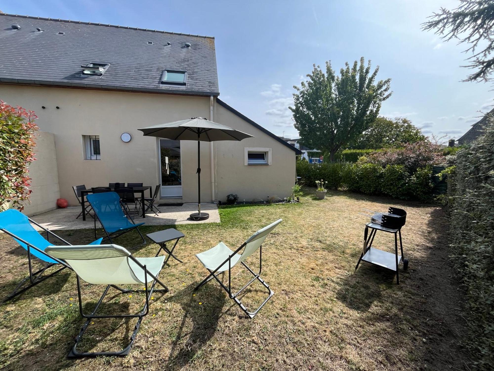 Jolie Maison Bord De Mer Dinard Exterior photo